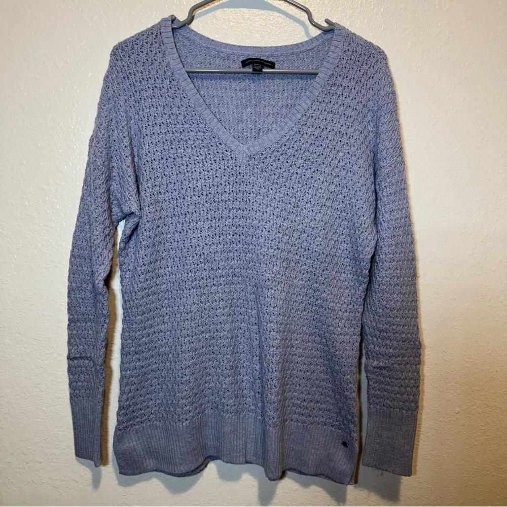 American Eagle Outfitters Blue Knit Sweater Side Slits Size Medium Preppy Campus